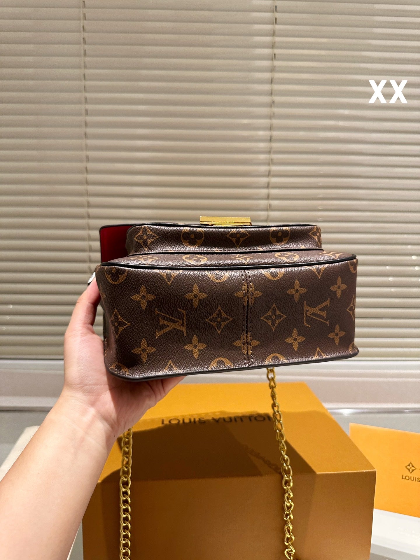 YSL-BAG-722