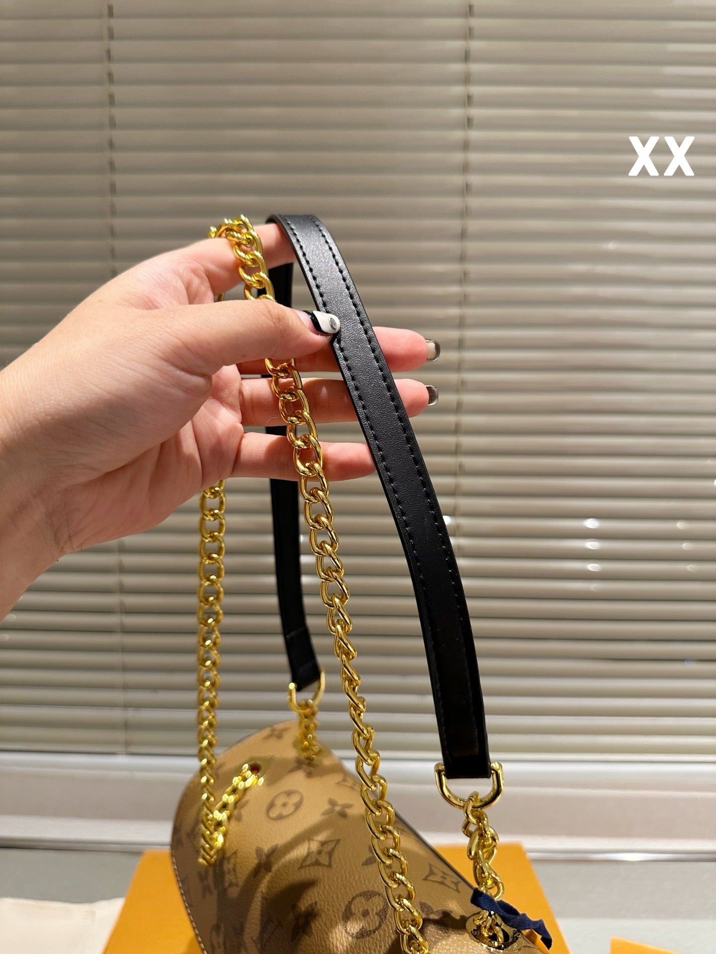 YSL-BAG-722