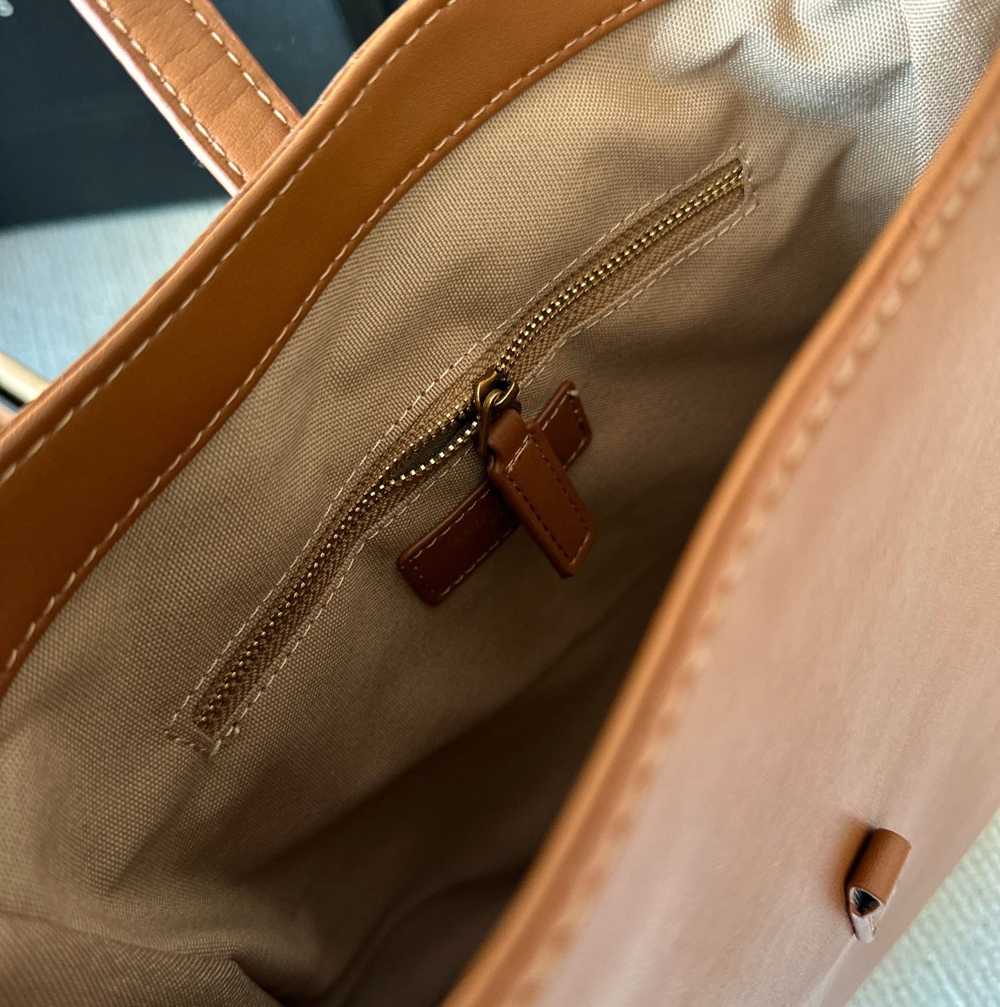 YSL-BAG-324