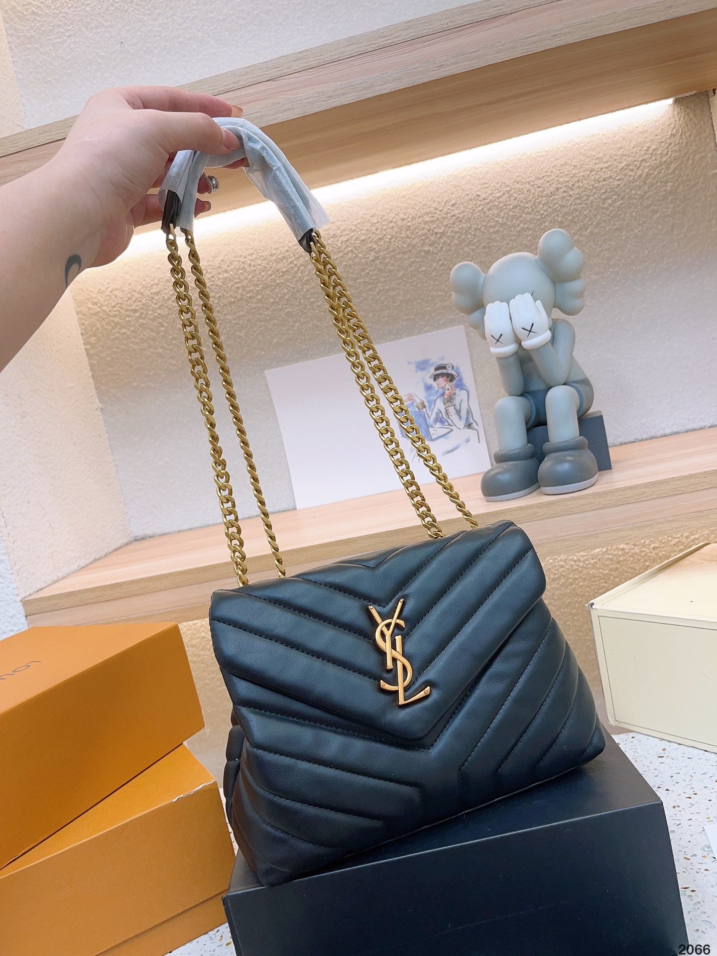 YSL-BAG-386