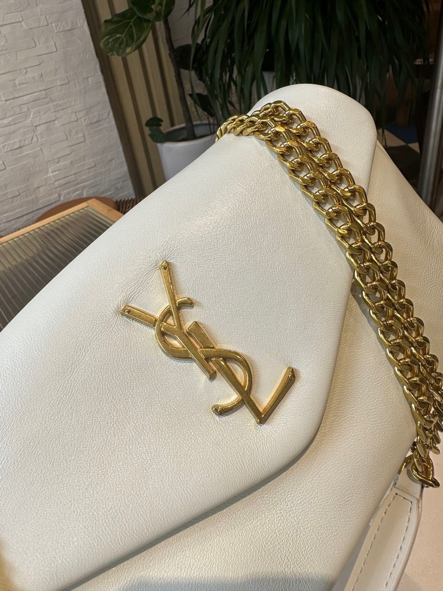 YSL-BAG-747