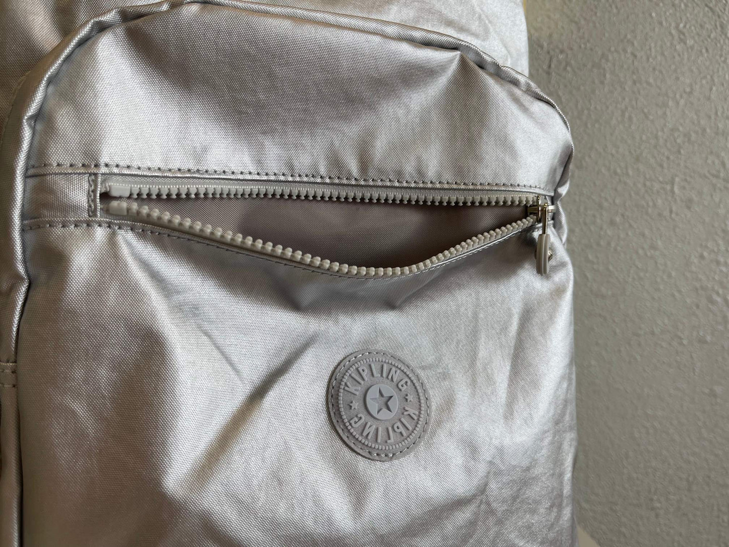 KIP BAG-1037