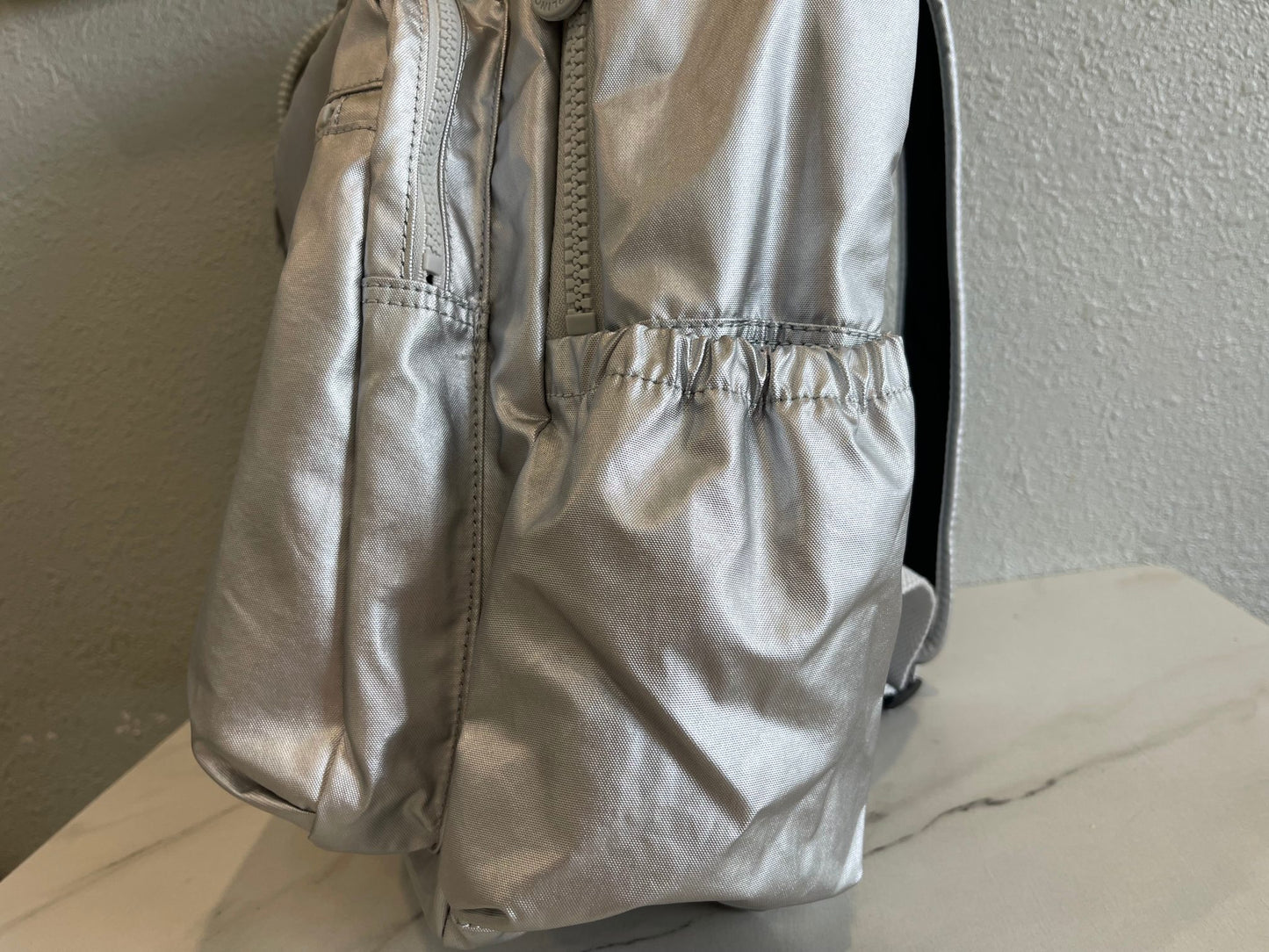 KIP BAG-1037