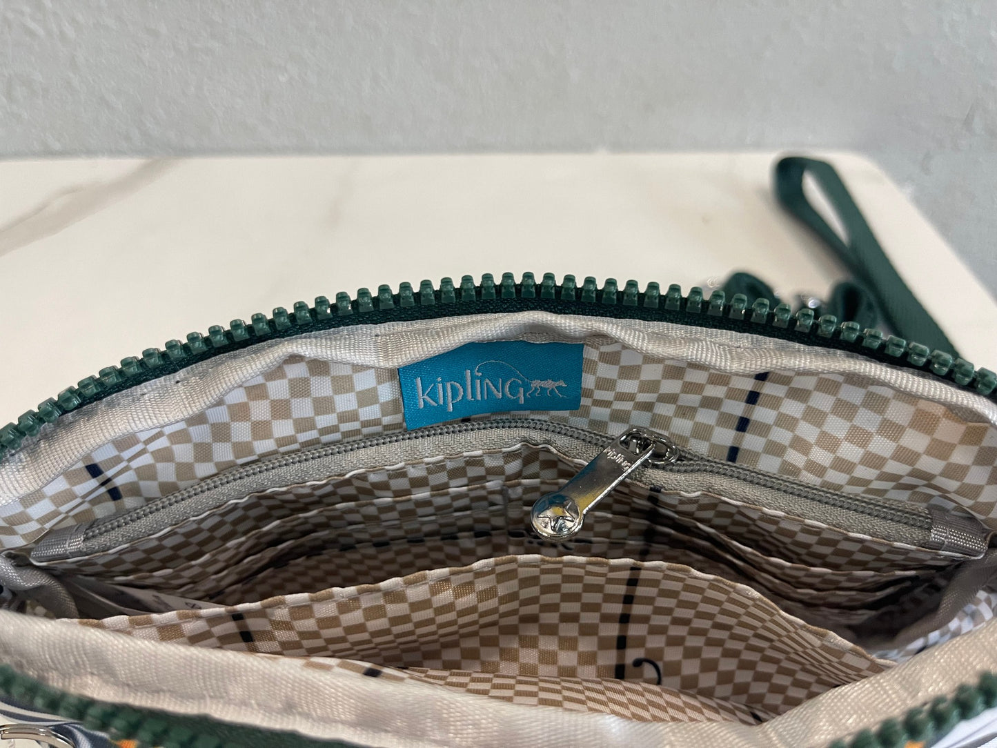 KIP BAG-1047