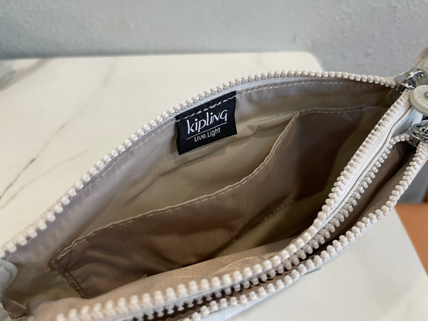 KIP BAG-1051