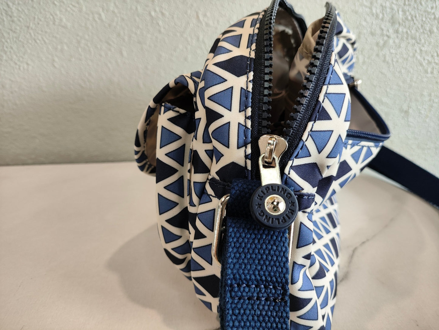 KIP BAG-1221