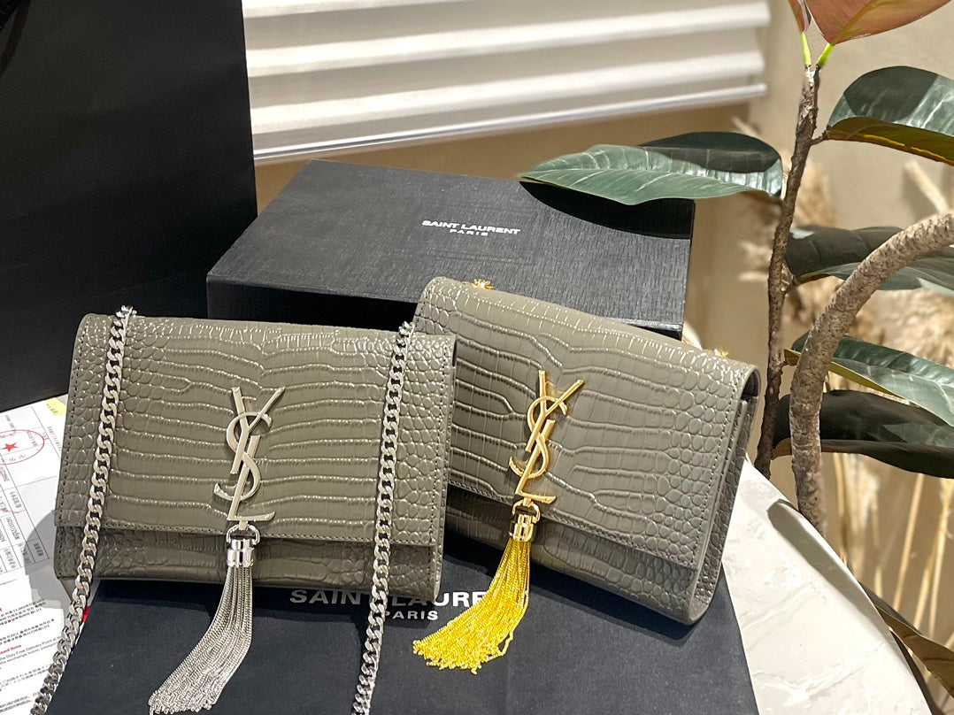 YSL-BAG-530
