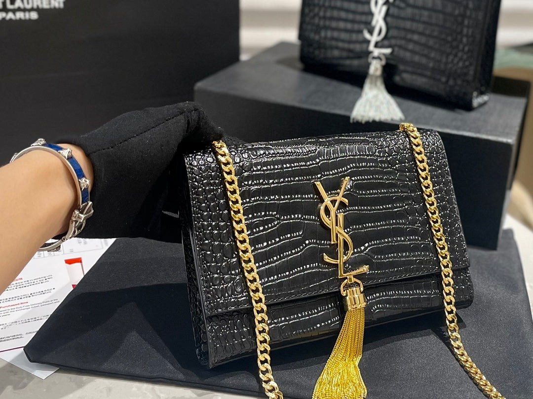 YSL-BAG-530