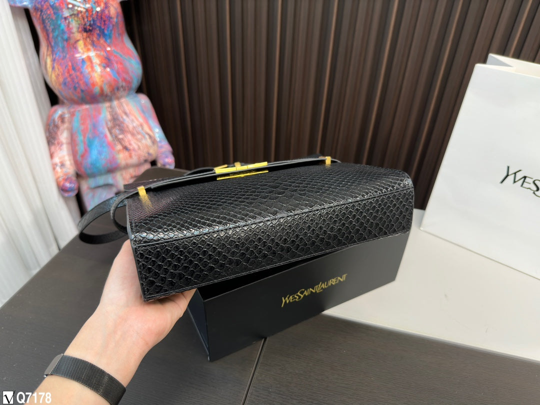 YSL-BAG-534