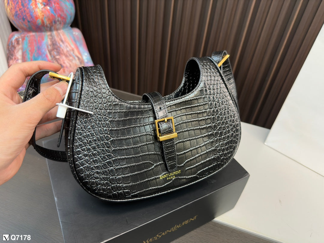 YSL-BAG-535
