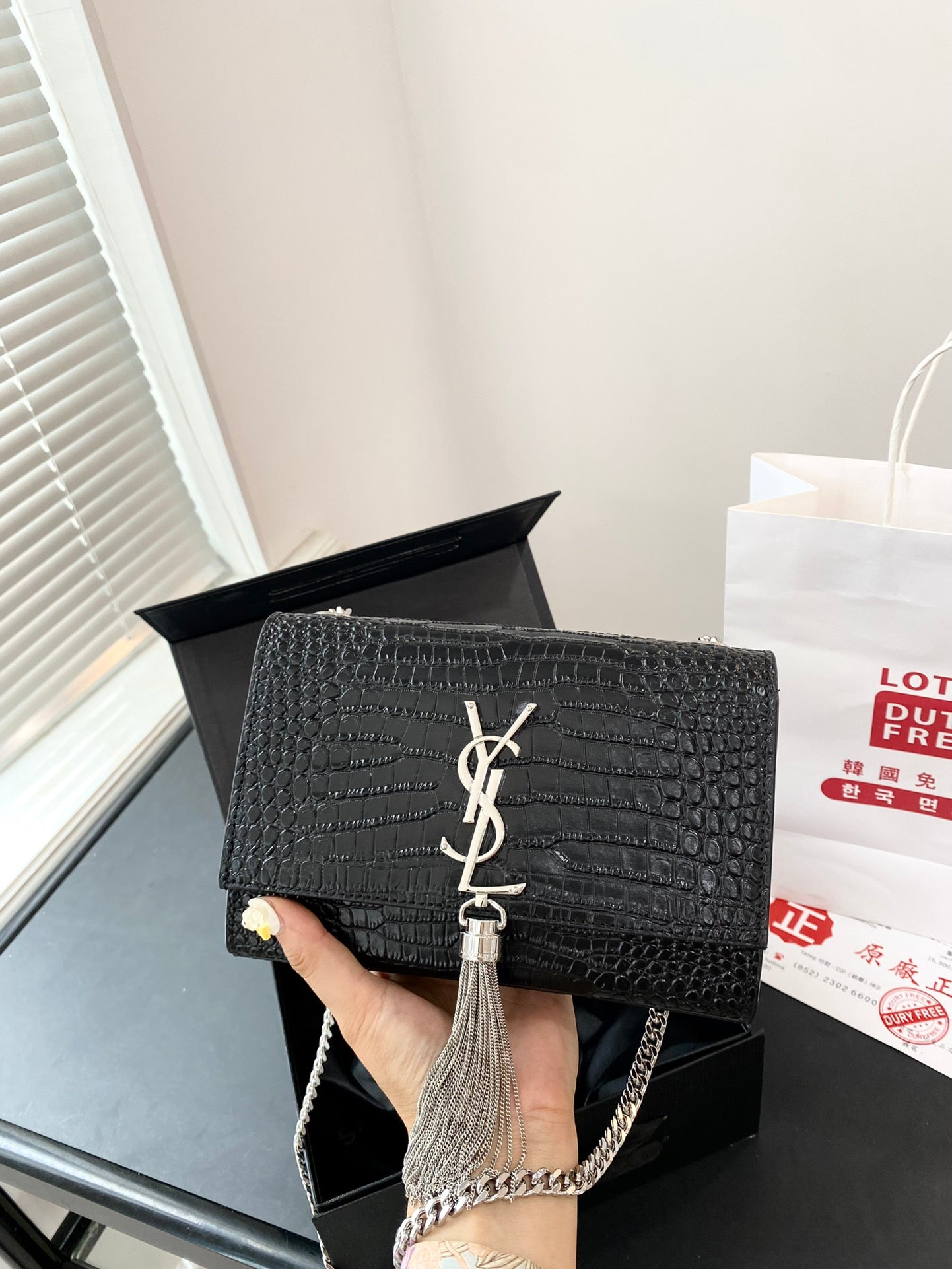 YSL-BAG-537