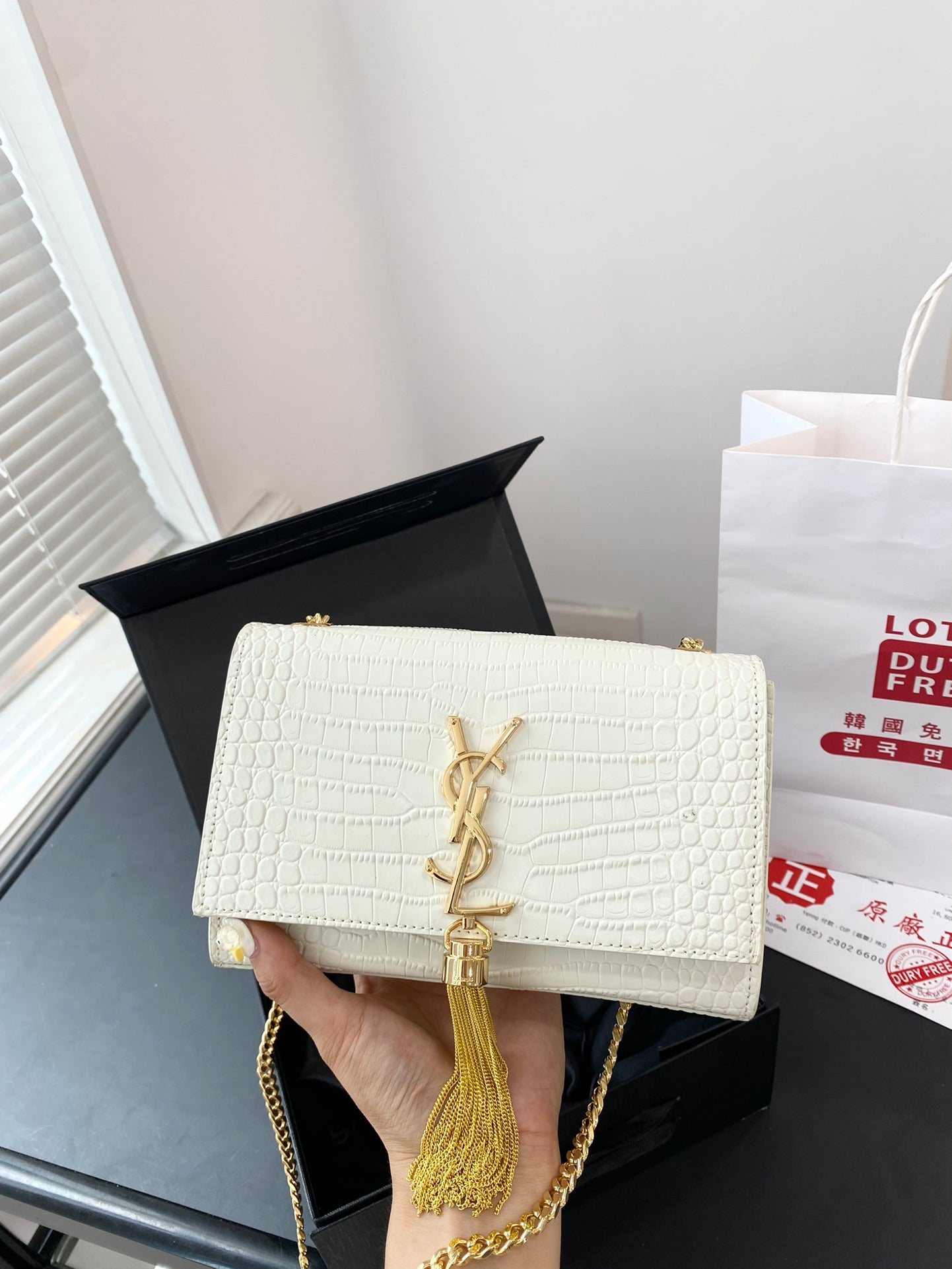 YSL-BAG-537
