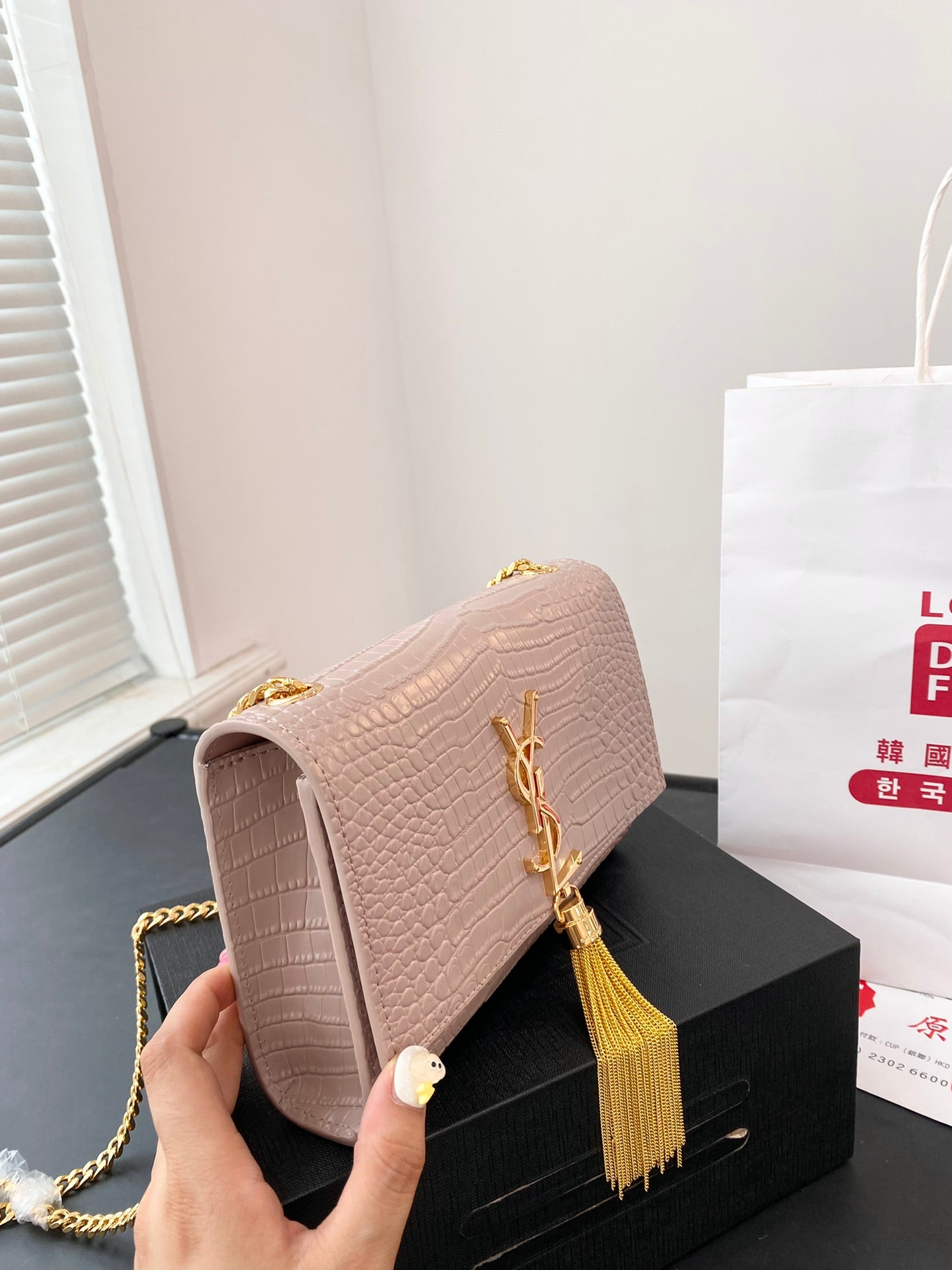 YSL-BAG-537