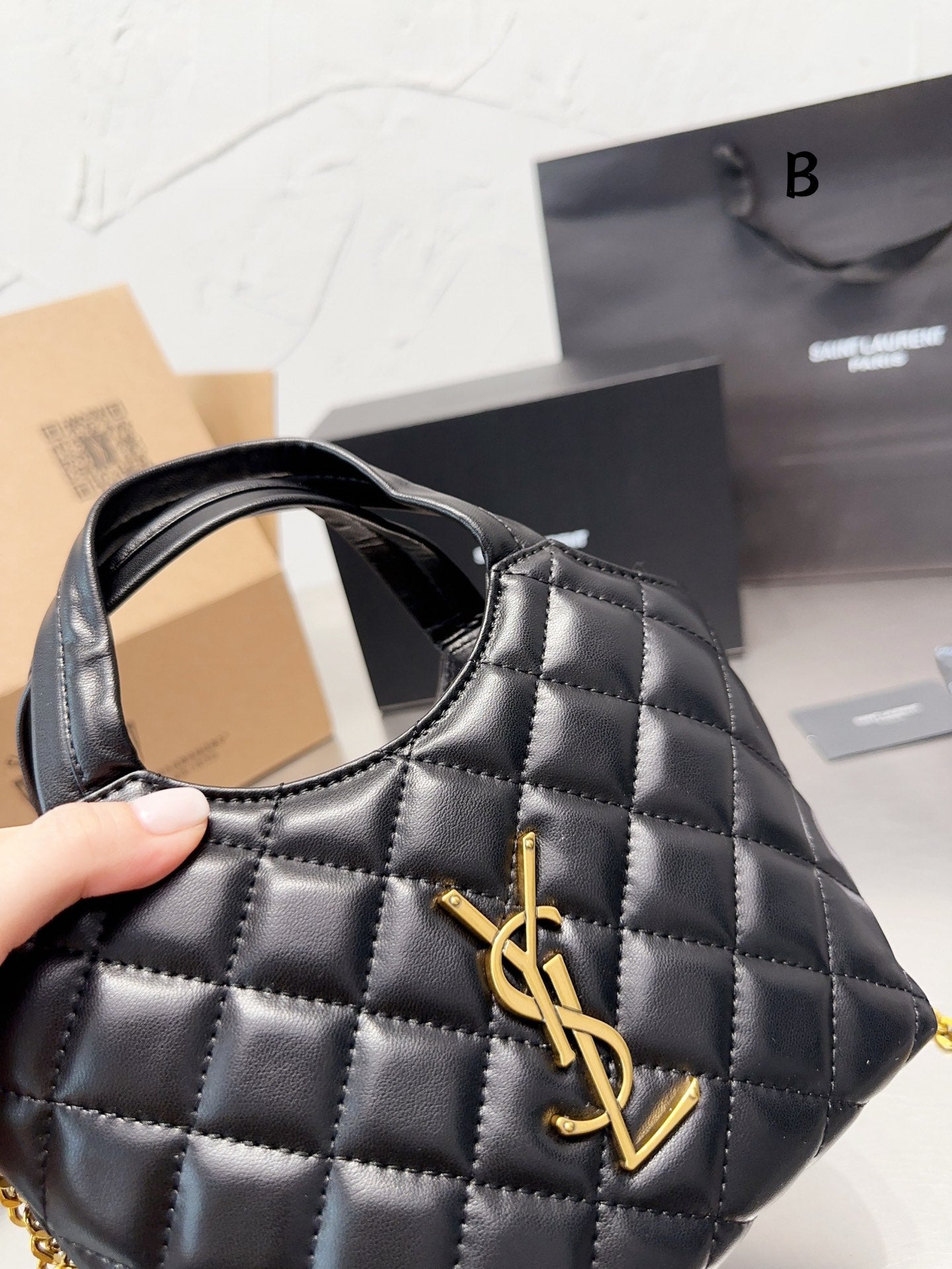 YSL-BAG-540