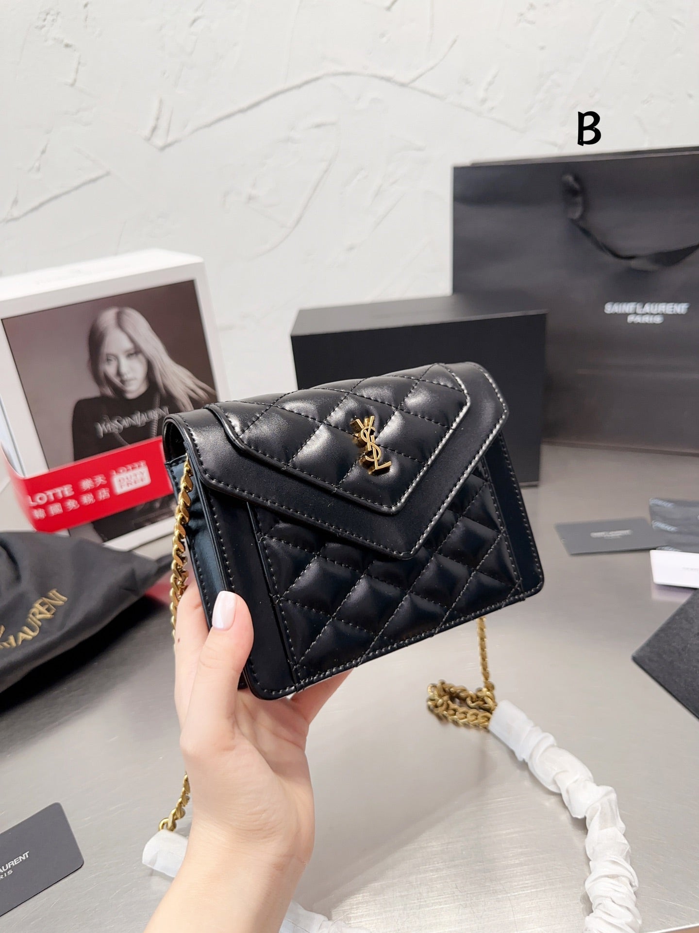 YSL-BAG-541
