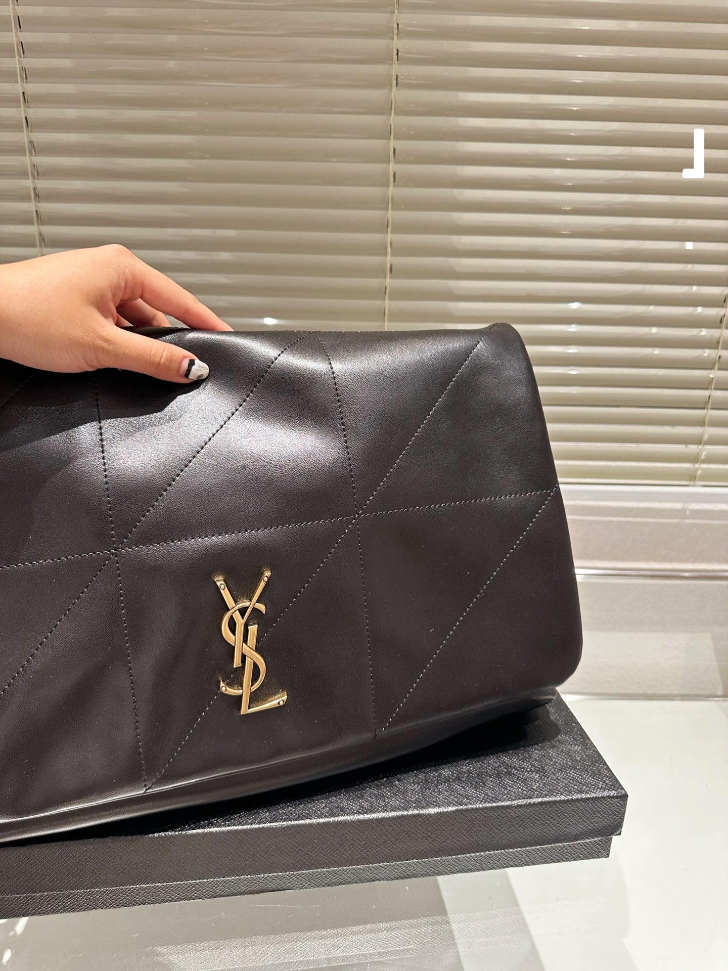 YSL-BAG-790