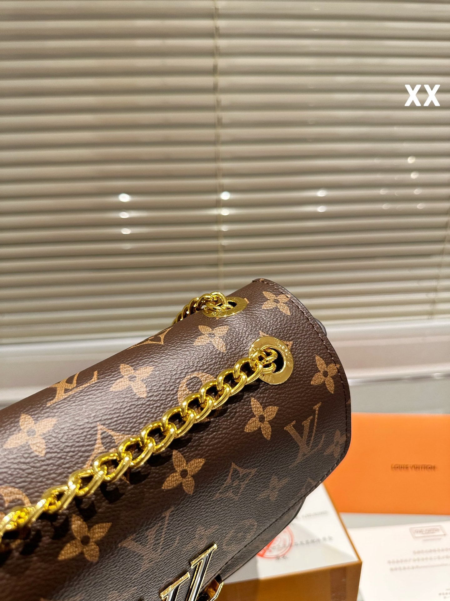 YSL-BAG-584