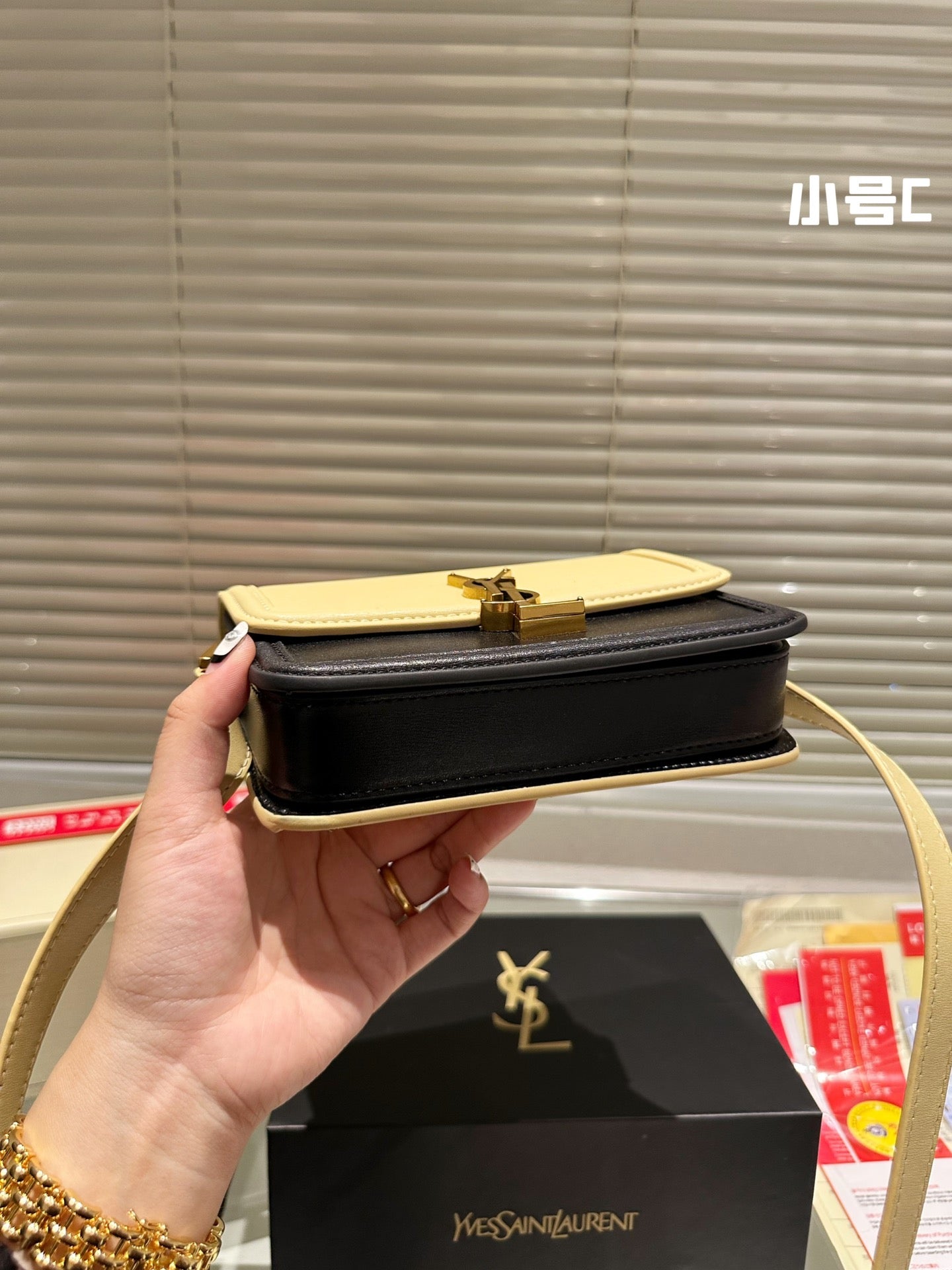 YSL-BAG-585