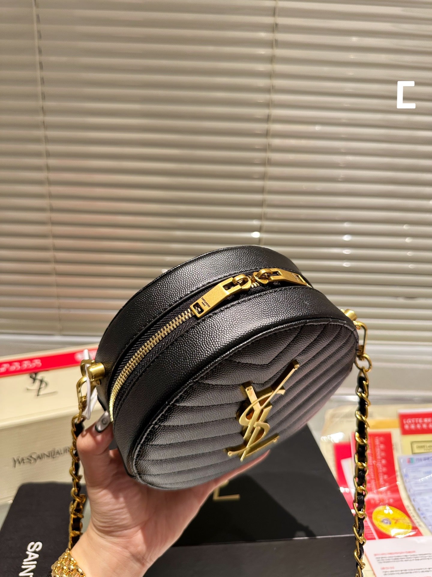 YSL-BAG-588