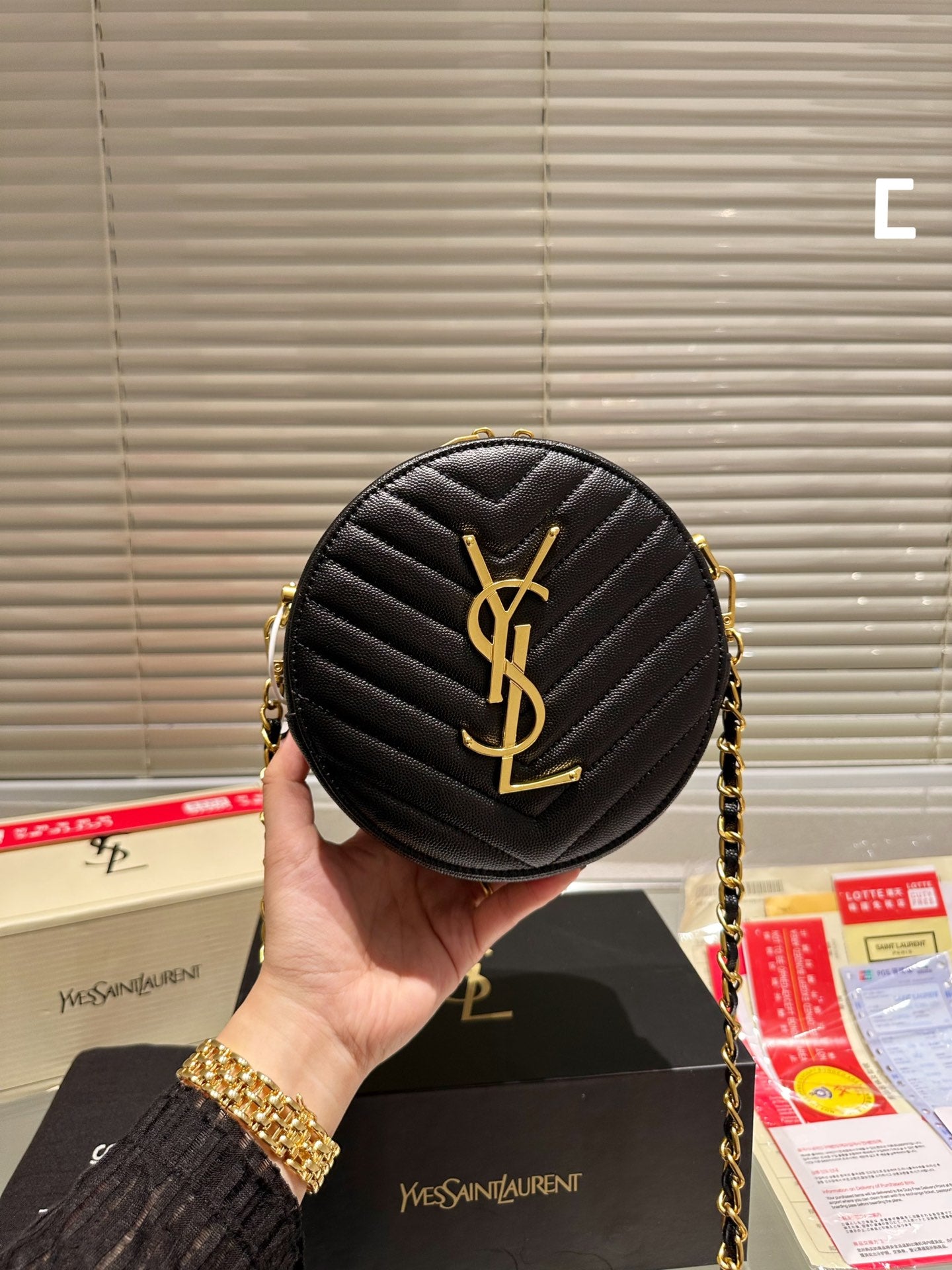 YSL-BAG-588