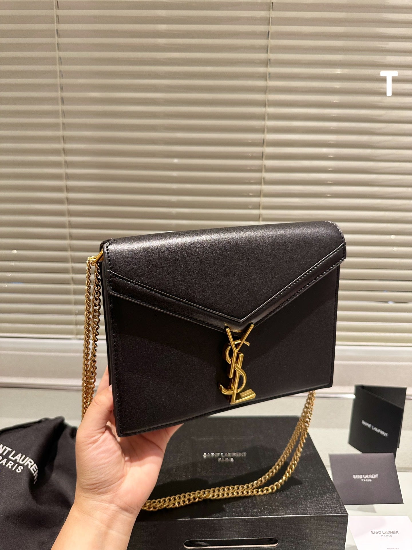 YSL-BAG-589