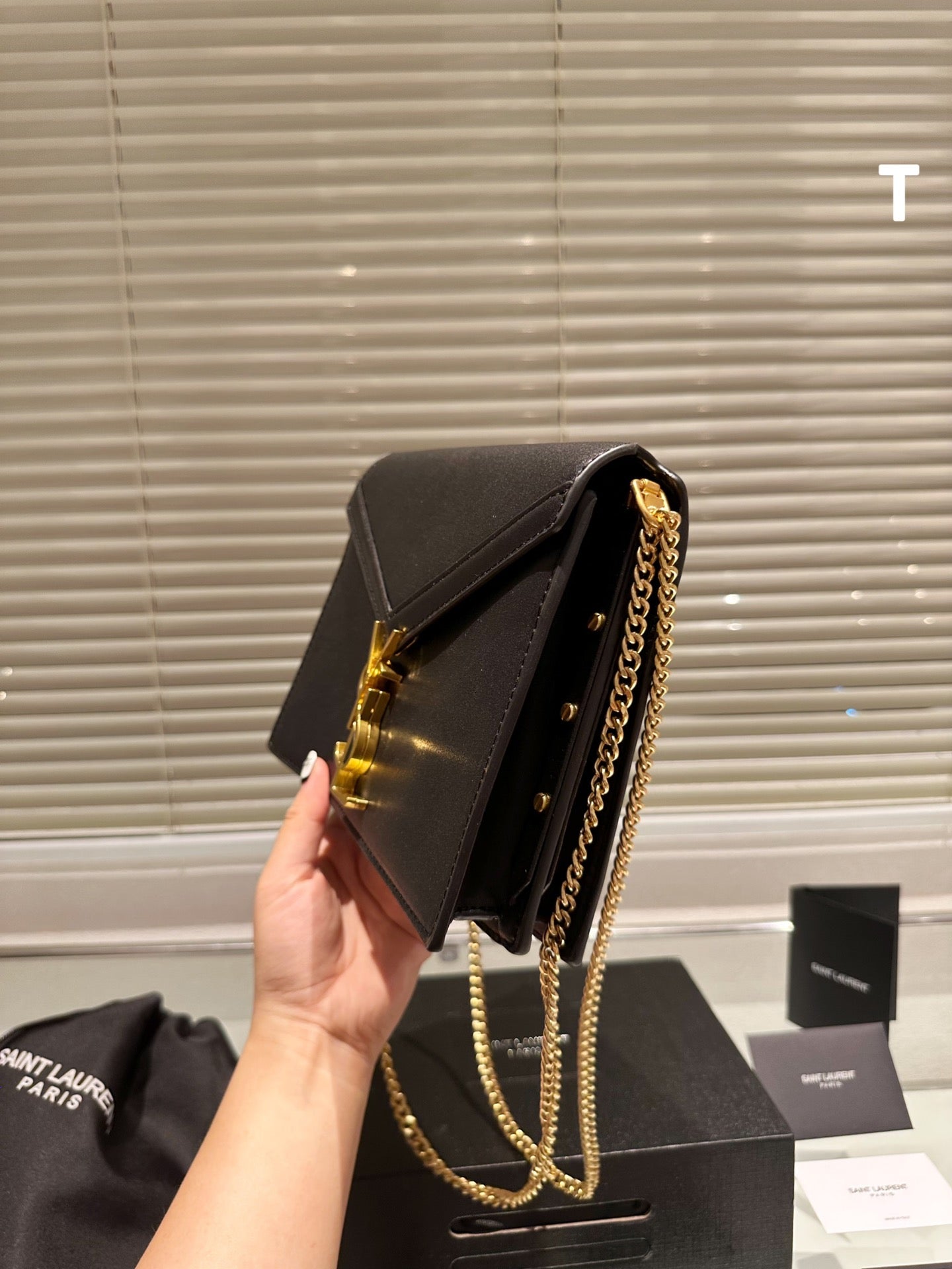 YSL-BAG-589