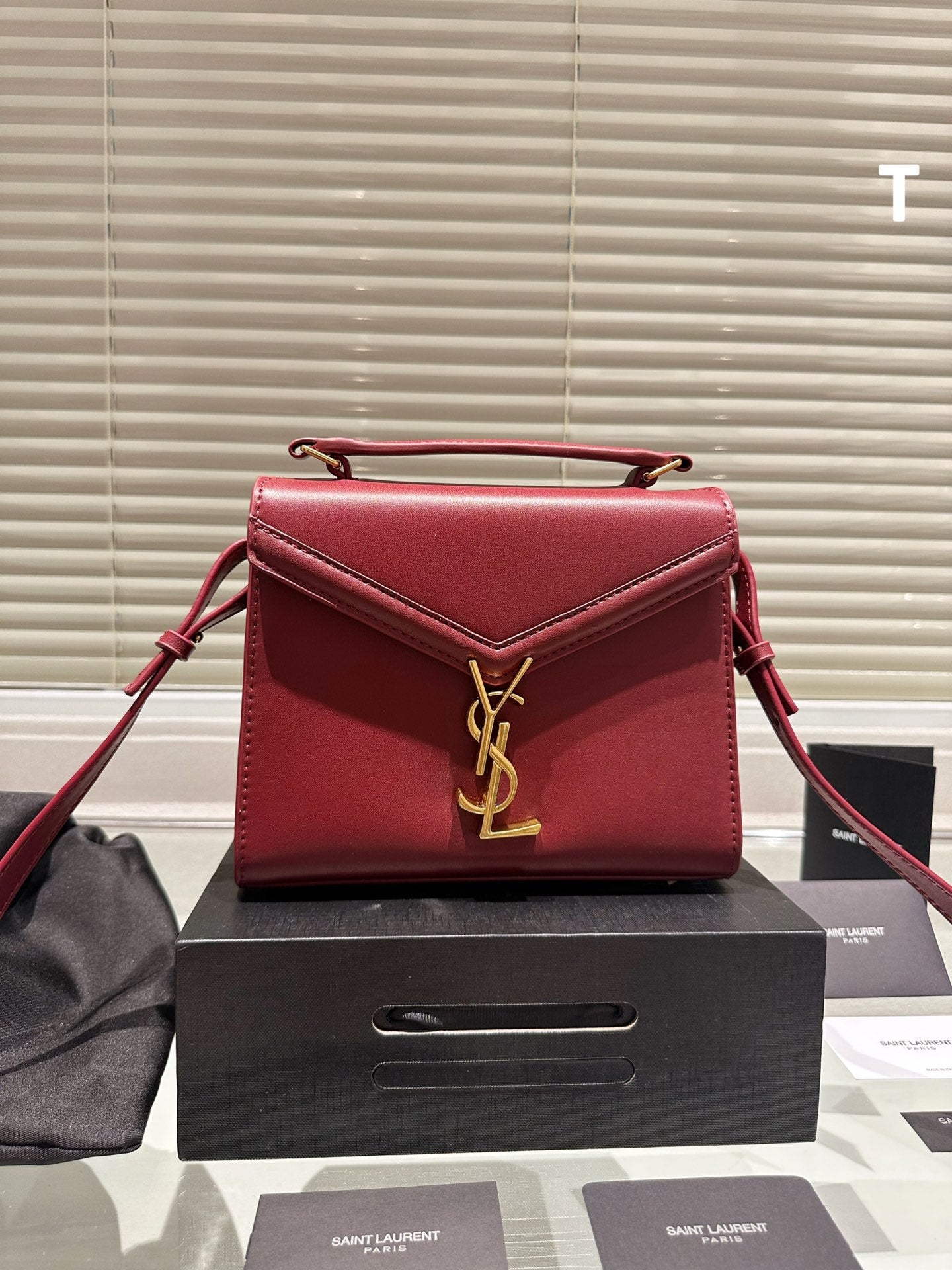 YSL-BAG-590
