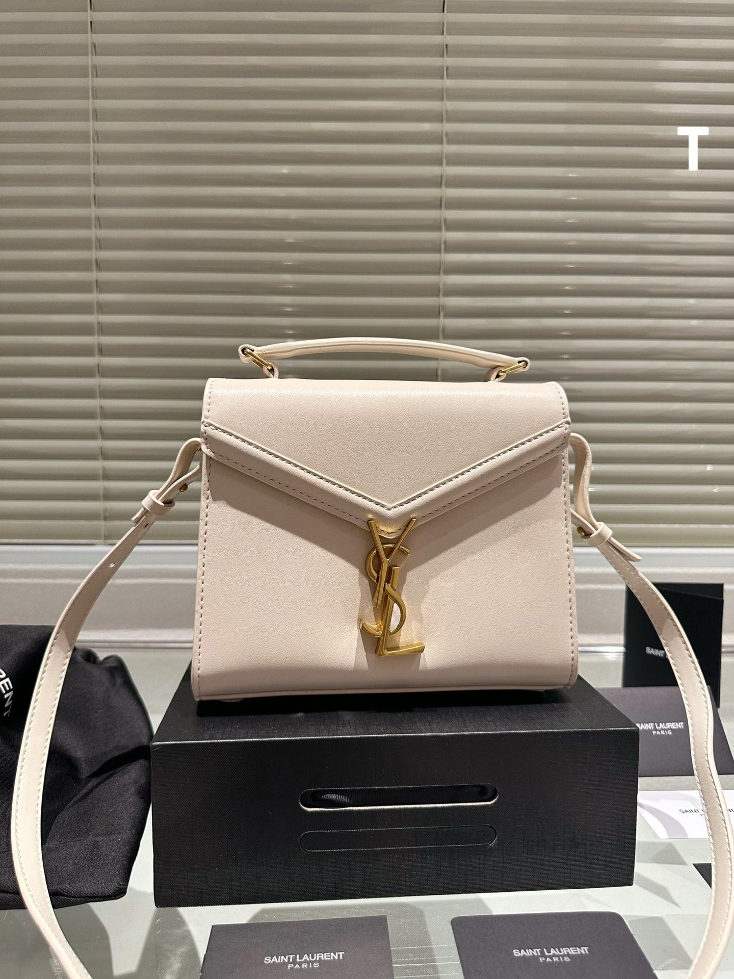 YSL-BAG-590