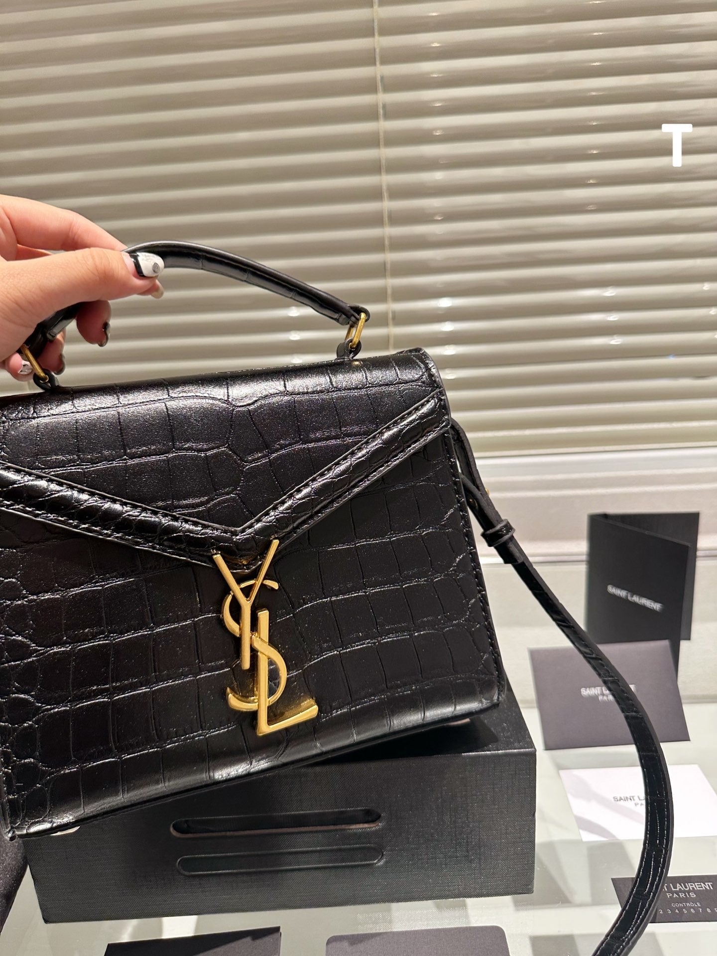 YSL-BAG-590