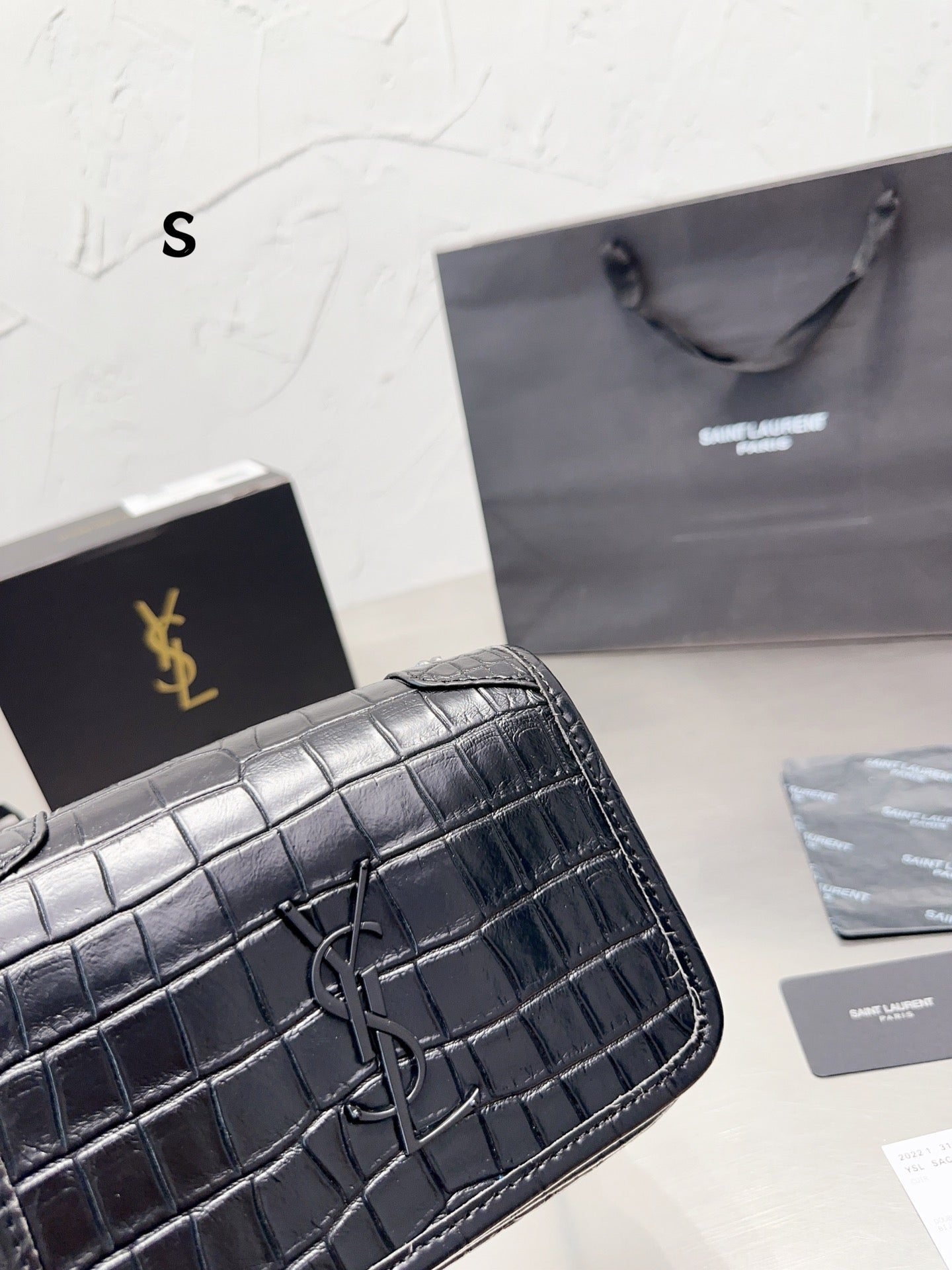 YSL-BAG-600