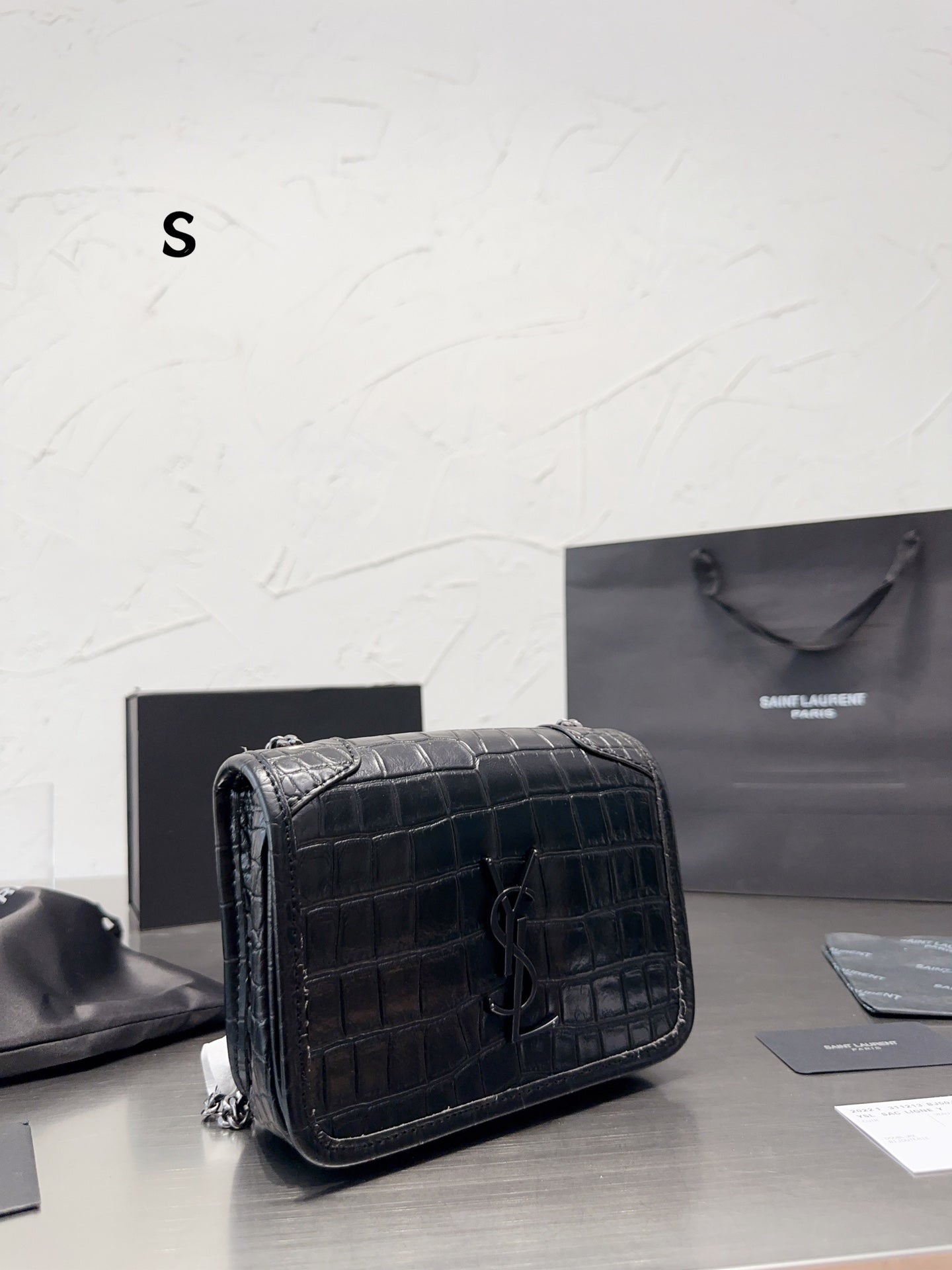 YSL-BAG-600