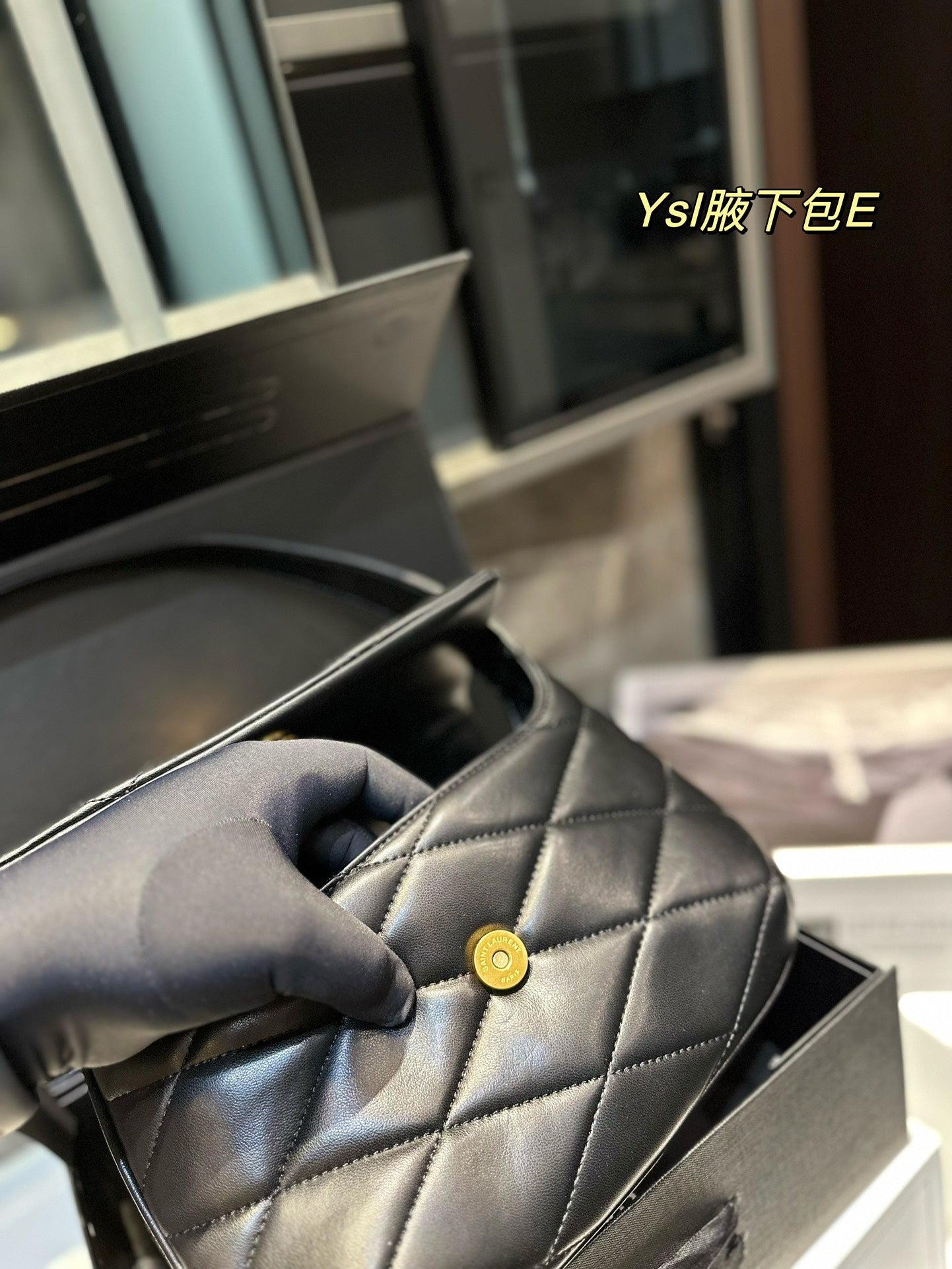 YSL-BAG-609
