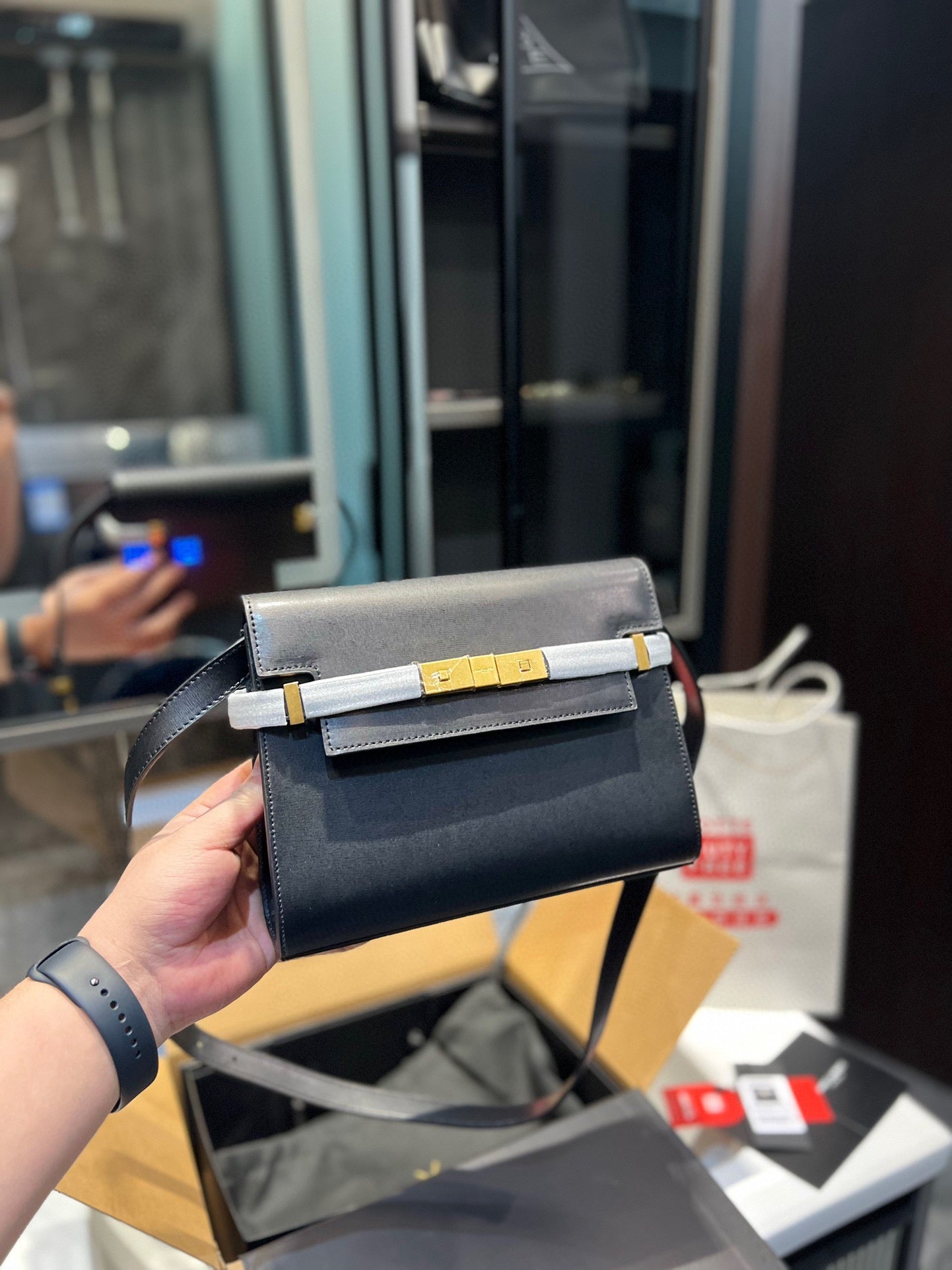 YSL-BAG-613