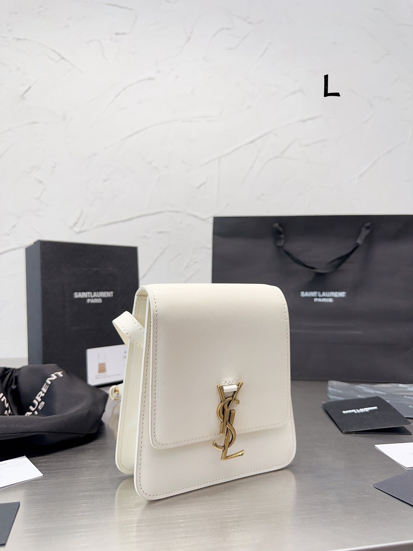 YSL-BAG-640