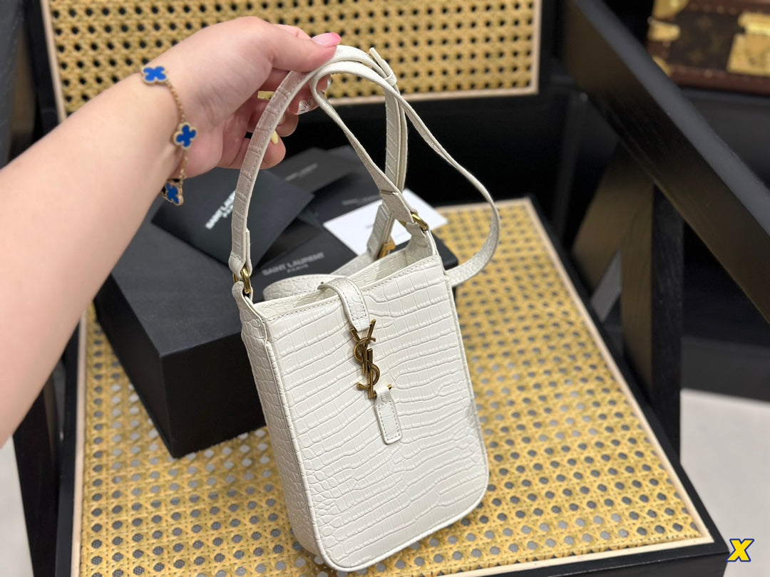 YSL-BAG-645