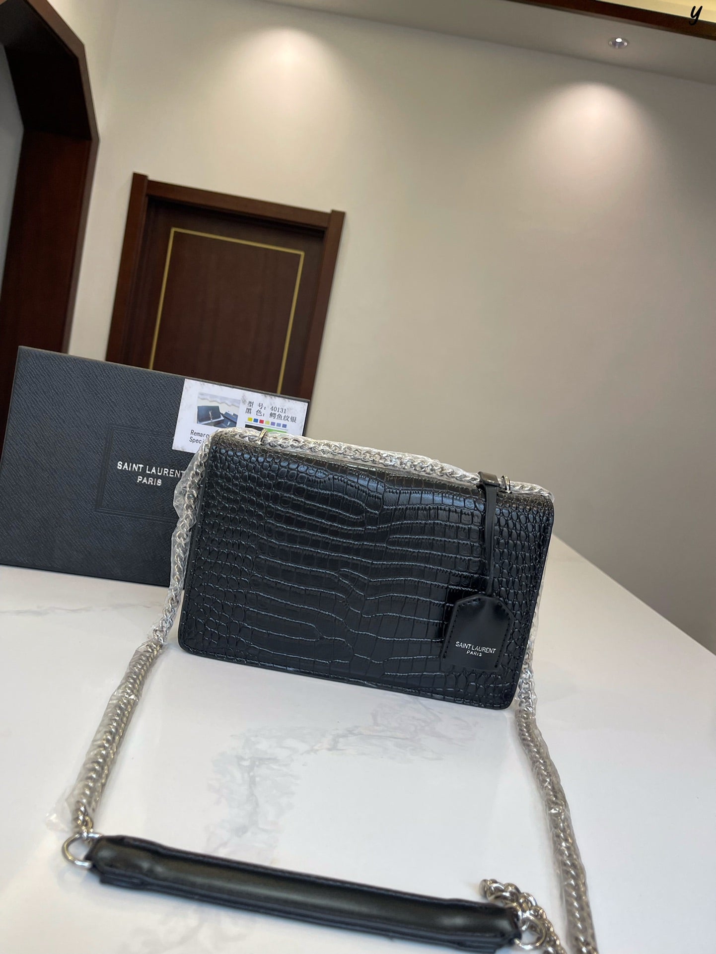 YSL-BAG-652