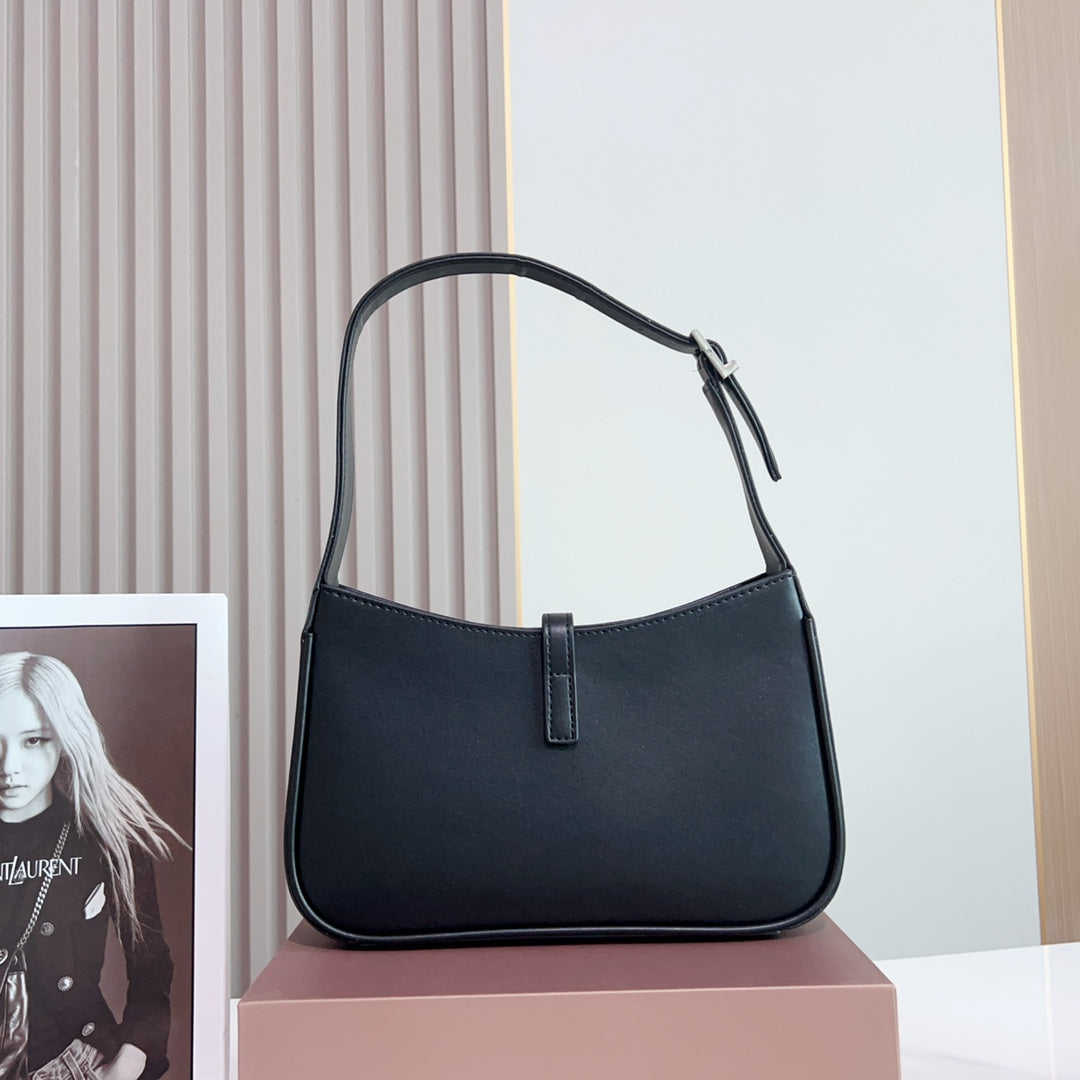 YSL-BAG-657