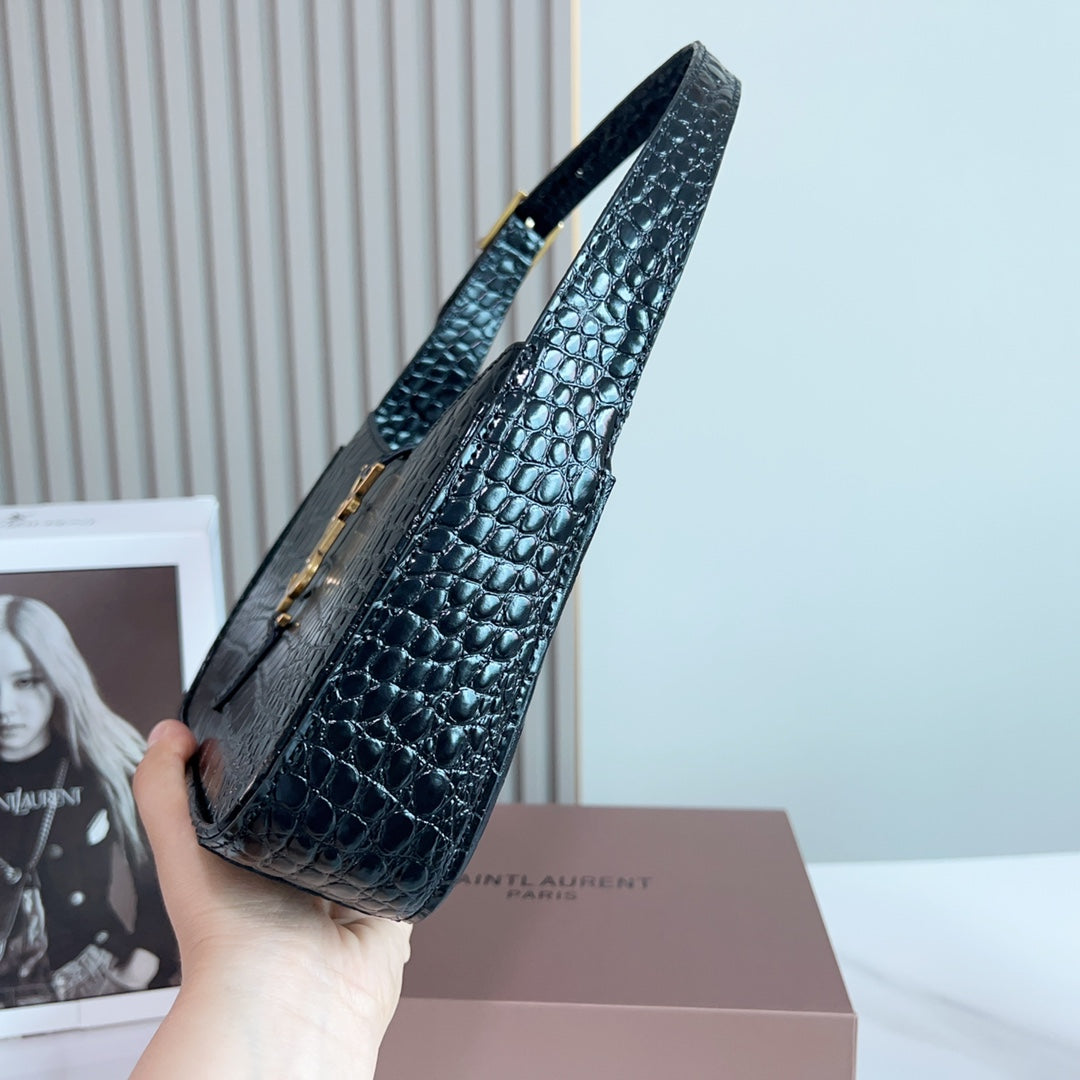 YSL-BAG-658