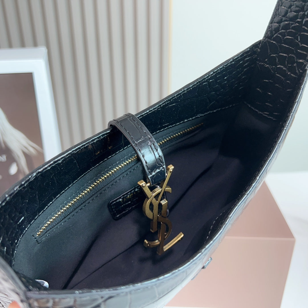 YSL-BAG-658