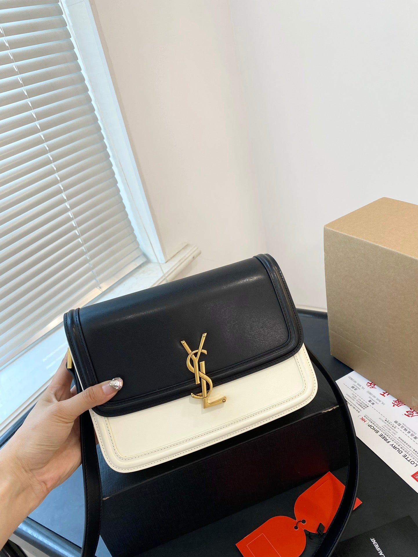 YSL-BAG-660
