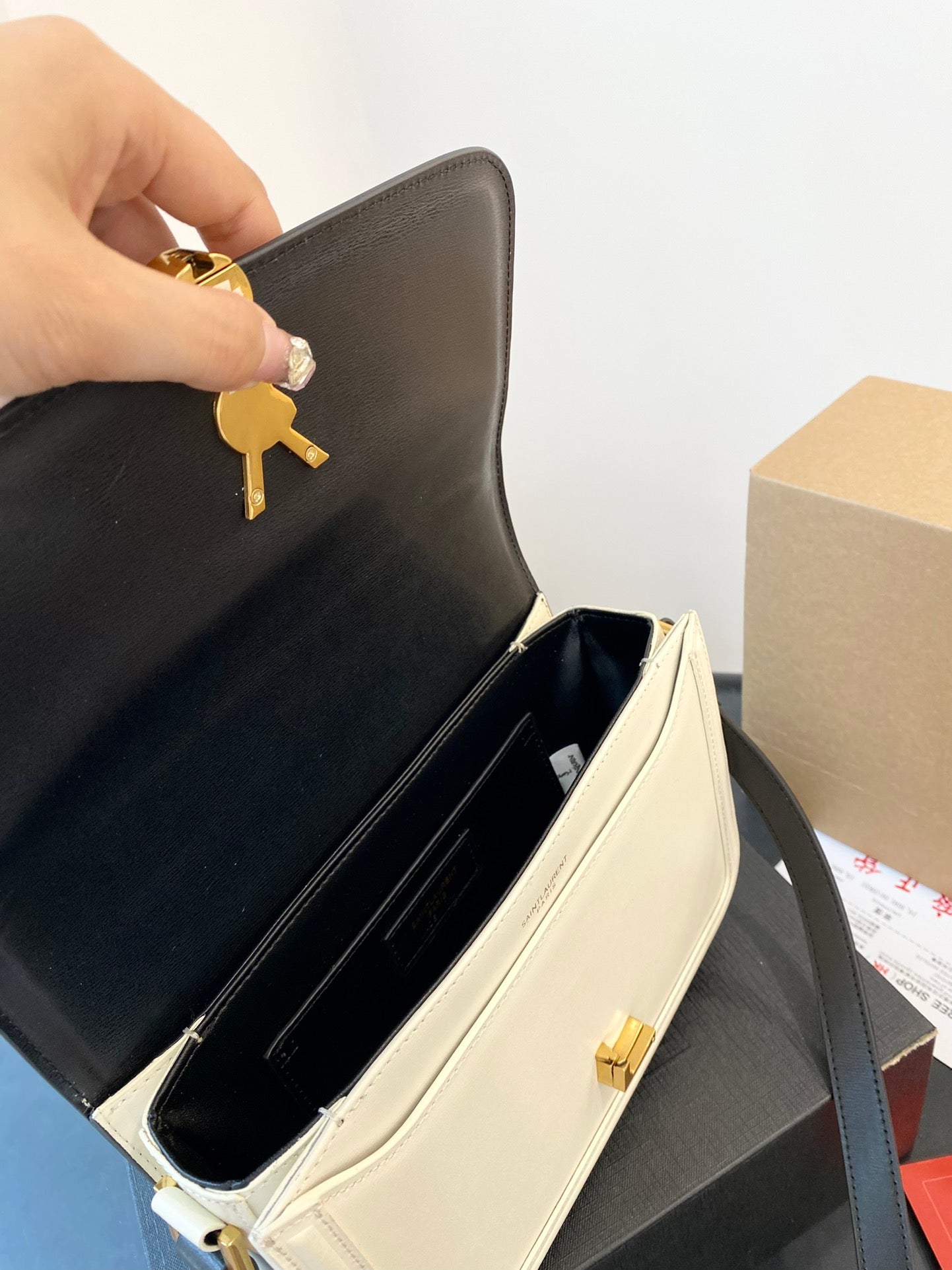 YSL-BAG-660