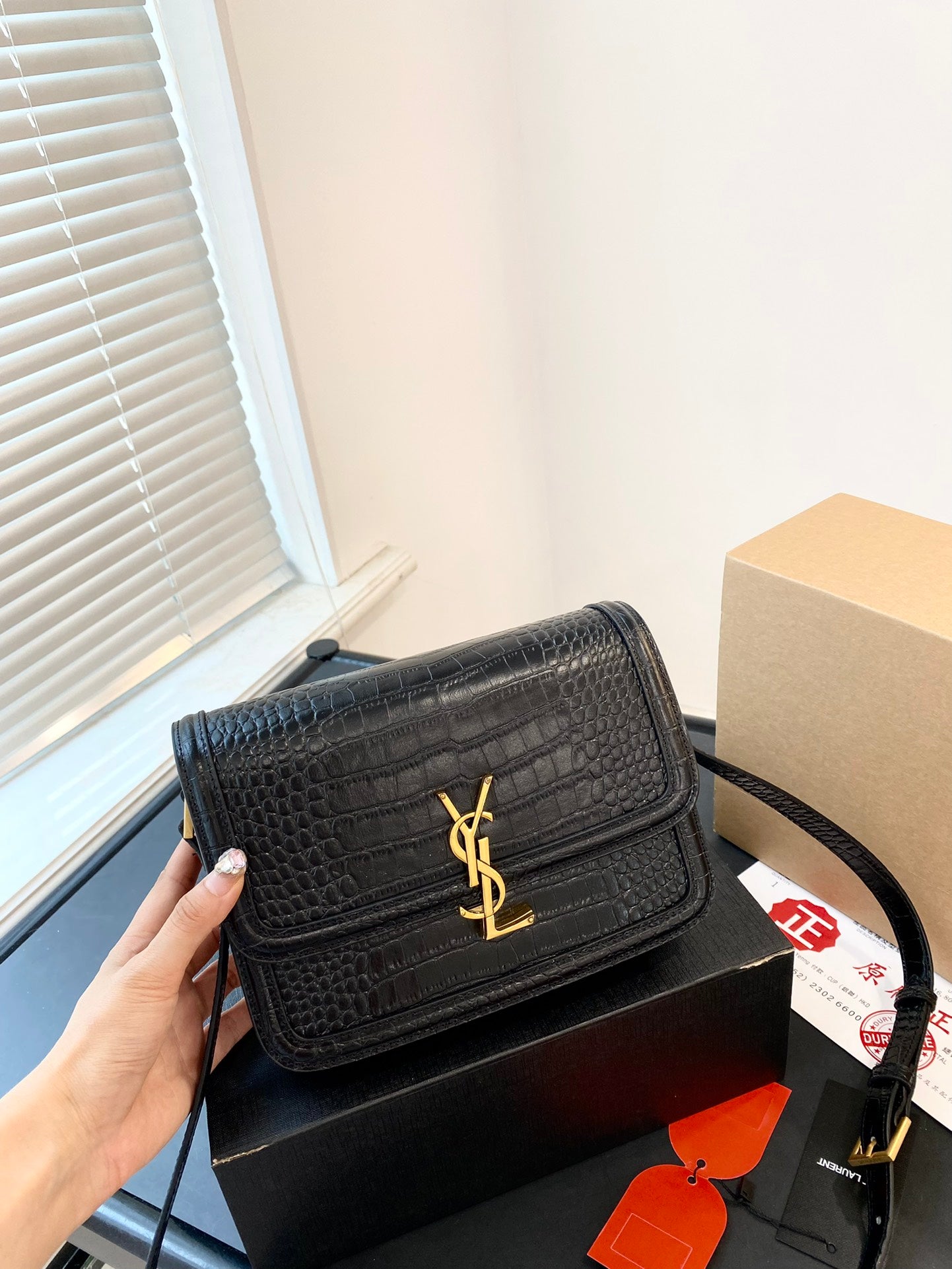 YSL-BAG-660