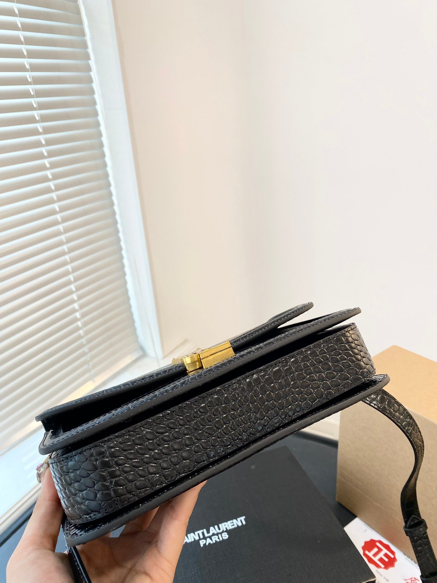 YSL-BAG-660
