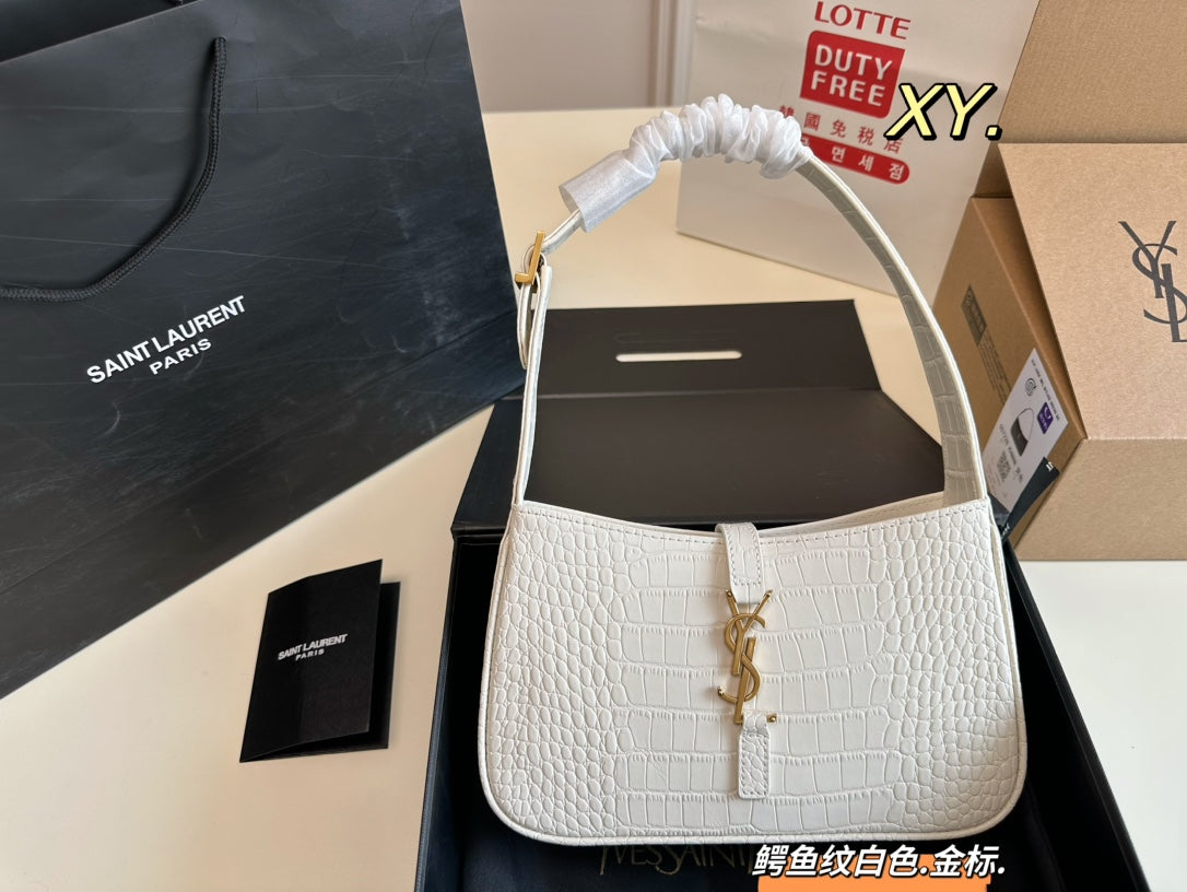 YSL-BAG-677