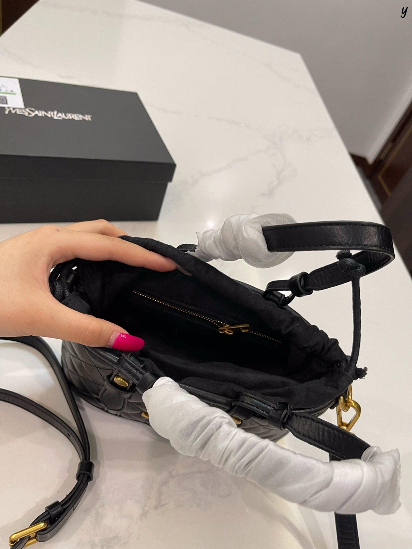 YSL-BAG-682-2