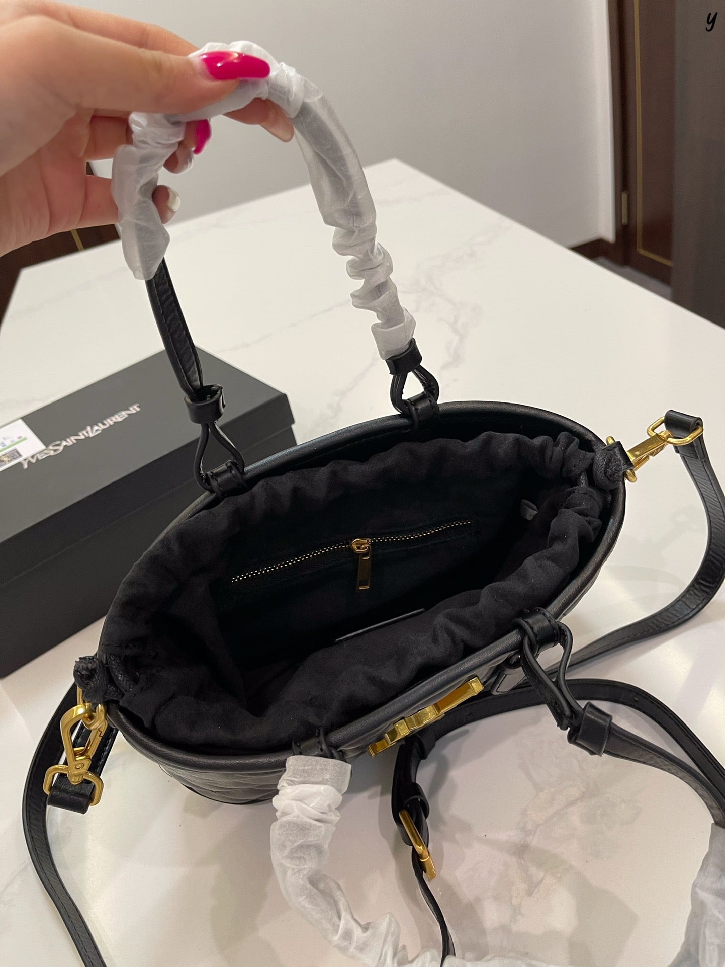 YSL-BAG-681-1