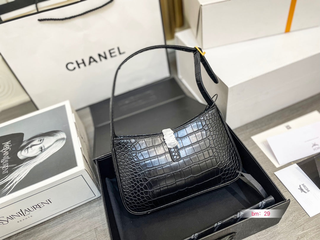 YSL-BAG-684