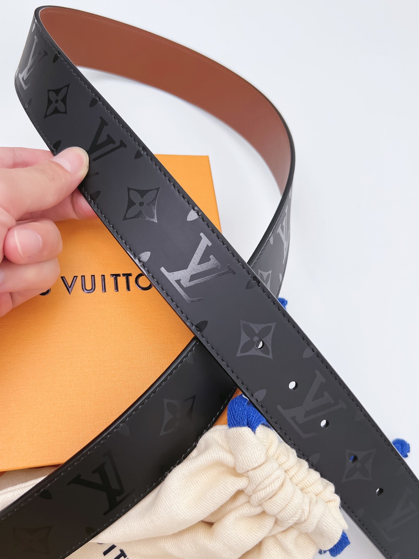 Belt-lv-01