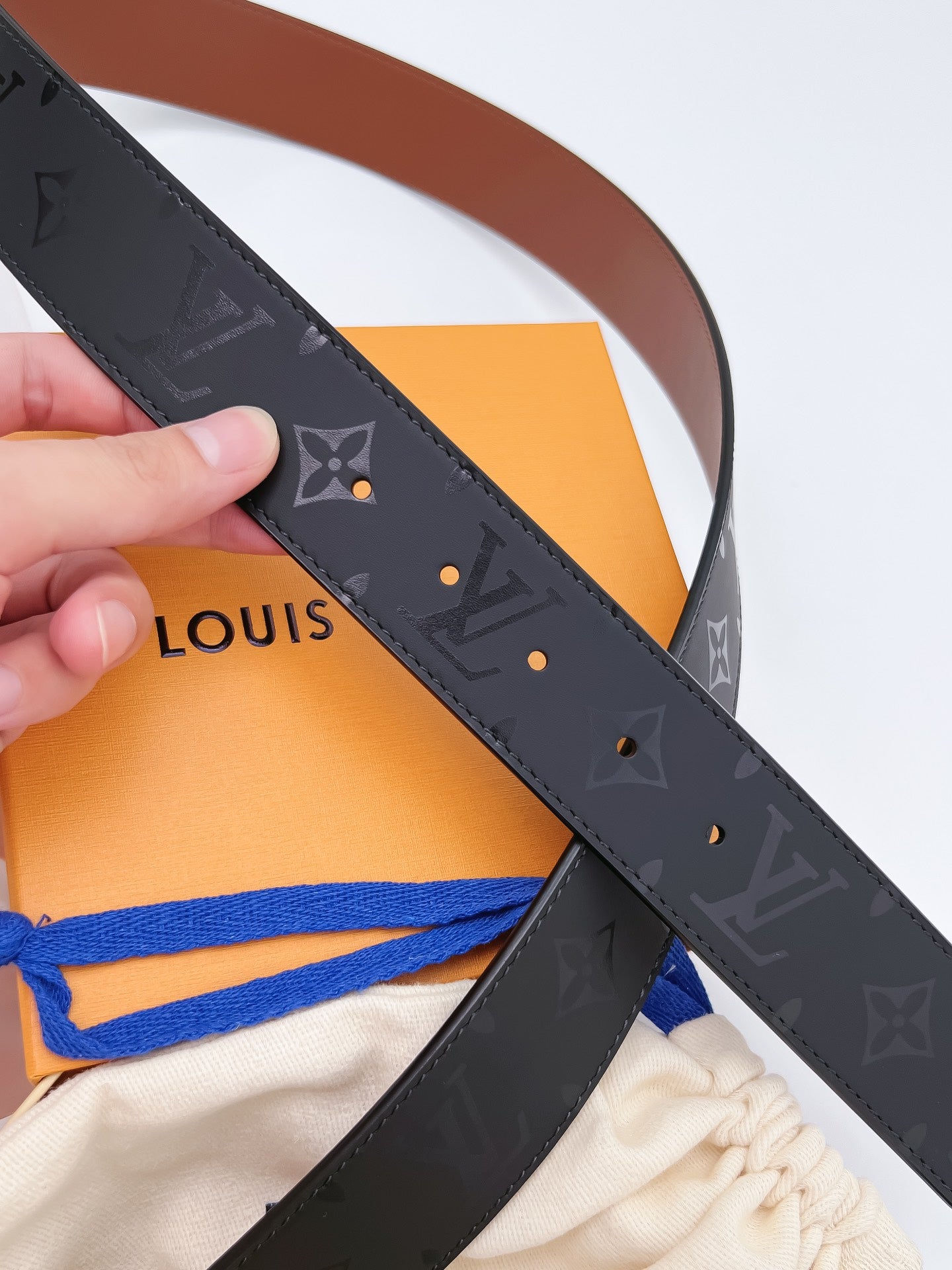 Belt-lv-01