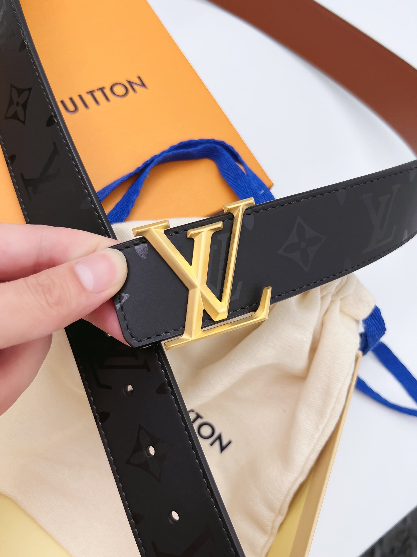 Belt-lv-01